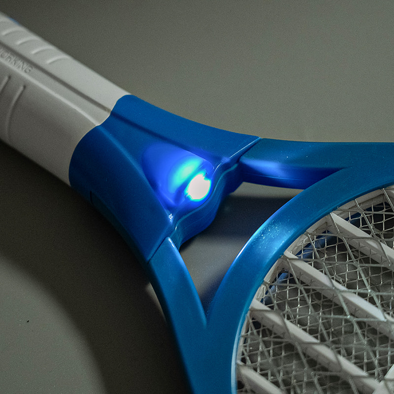 FF-108 avtakbar lommelykt LED bly-syre batteri 250mAh med plugg Elektrisk myggsmekker FF-108 avtakbar lommelykt LED bly-syre batteri 250mAh med plugg Elektrisk myggsmekker